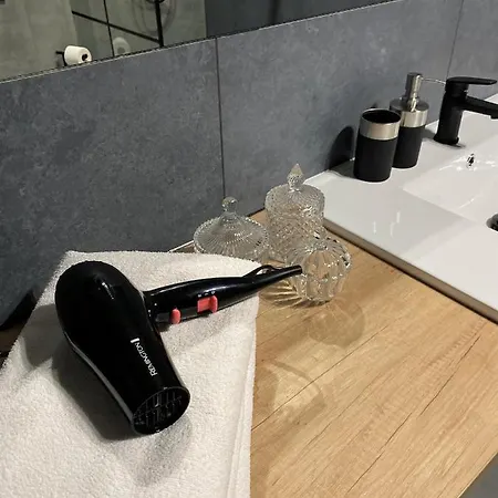 - Sokolska 30 Towers Apartmán *